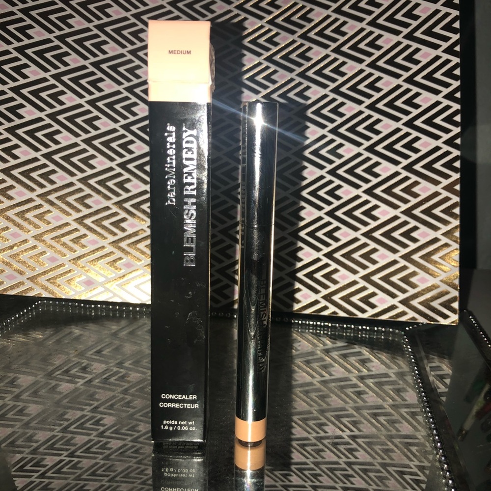 BareMinerals blemish remedy concealer stick. NWT